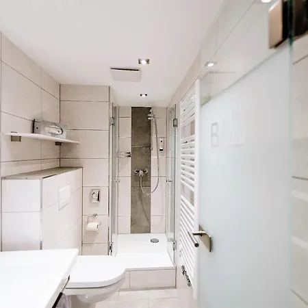 Loewen & Restaurant Ξενοδοχείο