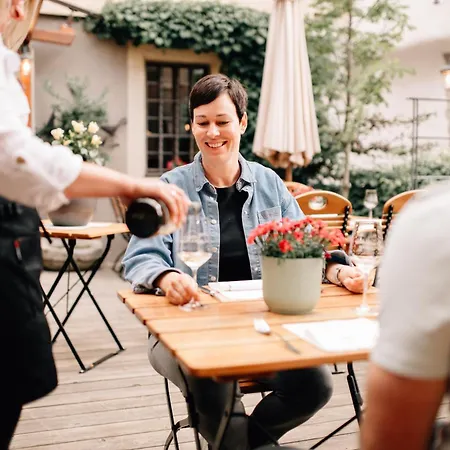 Loewen & Restaurant Marktbreit