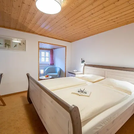 Hotel Loewen & Restaurant 3*