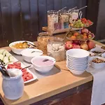 Loewen & Restaurant Hotel 3*